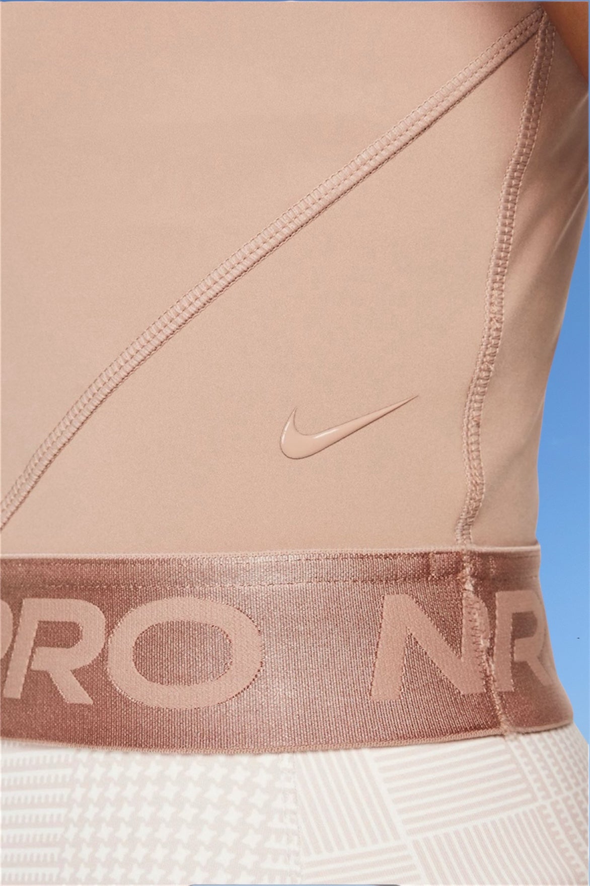 Nike - PRO DRI-FIT Crop Top